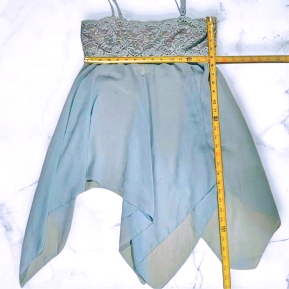 :L: Sheer Blue Vintage La Vie en Rose Handkerchief Hem Slip with Lace Bodice.